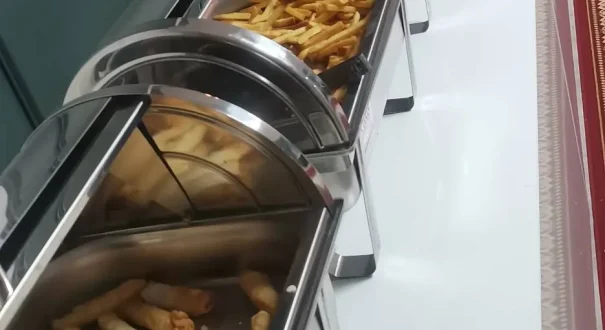 میز سرو صبحانه هتل ارا گلد وان